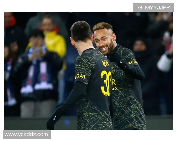 佩佩怒斥内马尔赛场争执引发球迷热议与媒体关注 佩佩怒斥内马尔赛场争执引发球迷热议与媒体关注