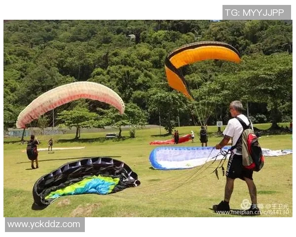 骨头先生足球明星礼盒带你体验足球的激情与乐趣，尽享明星周边的独特魅力